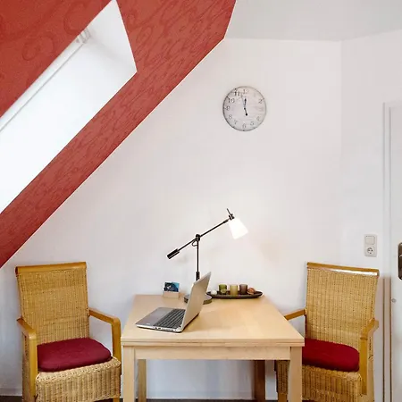 Haus Amber Apartman *